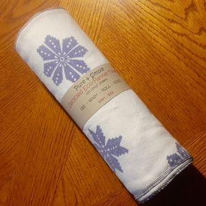 Upcycled Eco UNPaper Flannel Towels Roll 15 Count 11x12"